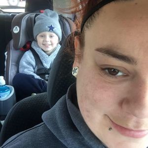 Meet your Posher, Danielle